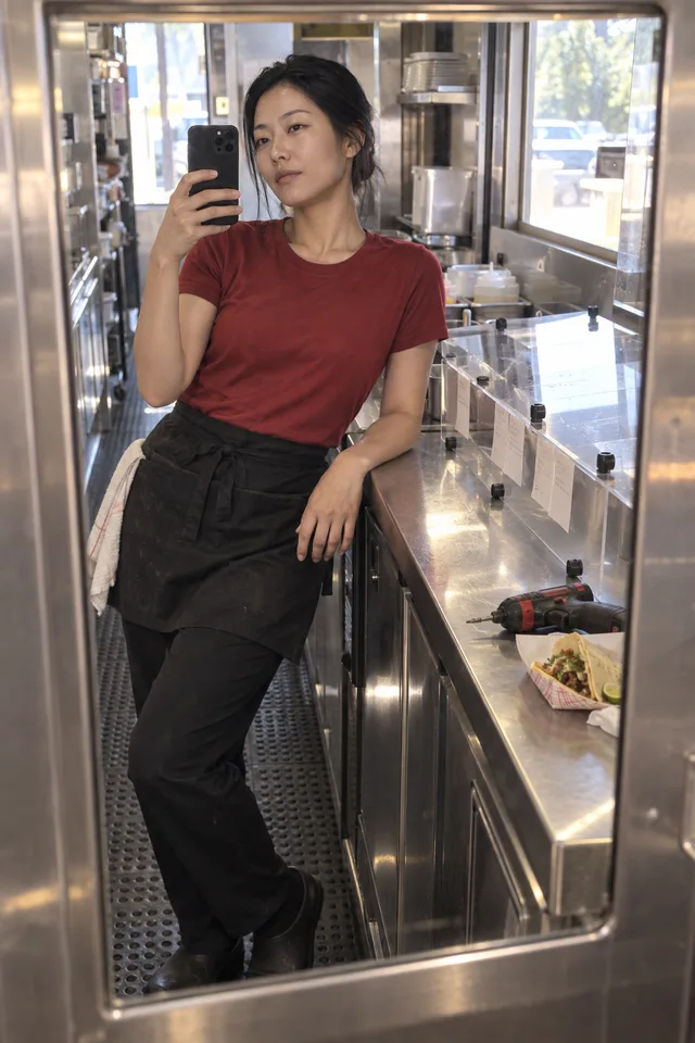 Nari post